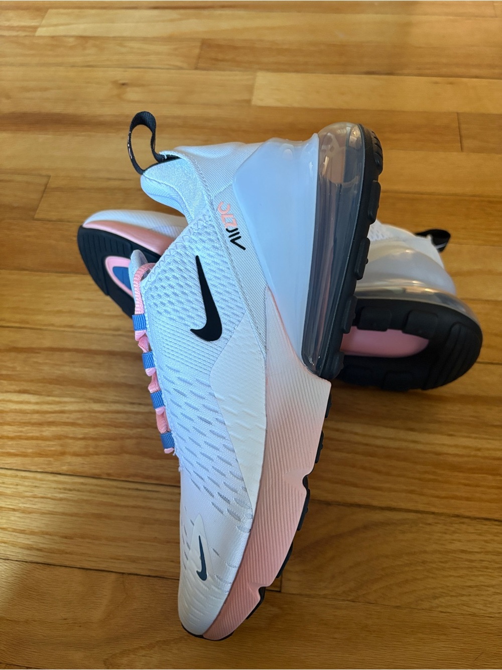 Men’s Size 8.5 - MLB x Nike Air Max 270 City Connect Pack Washington Nationals